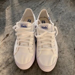 COPY - Keds size 8.5 excellent condition white sneakers